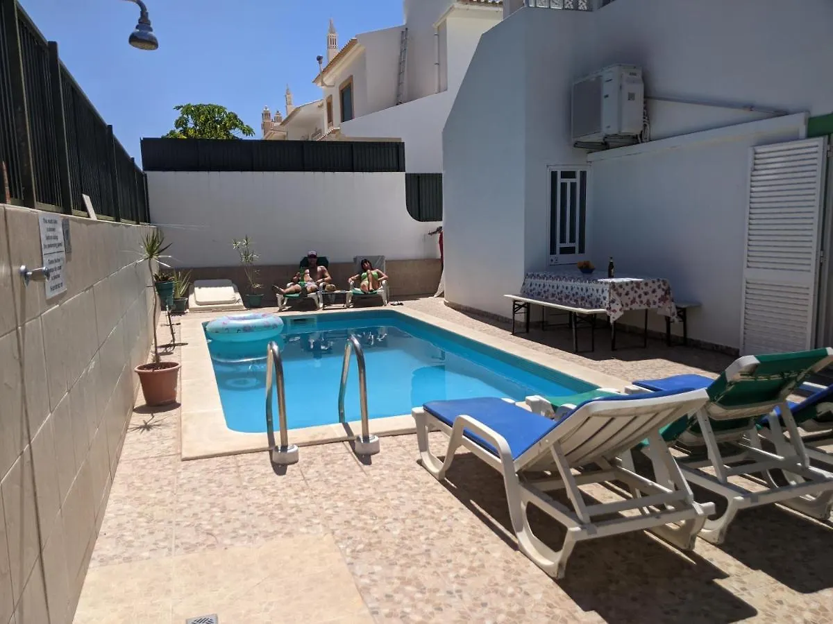 Dolphin House Hostel Faro