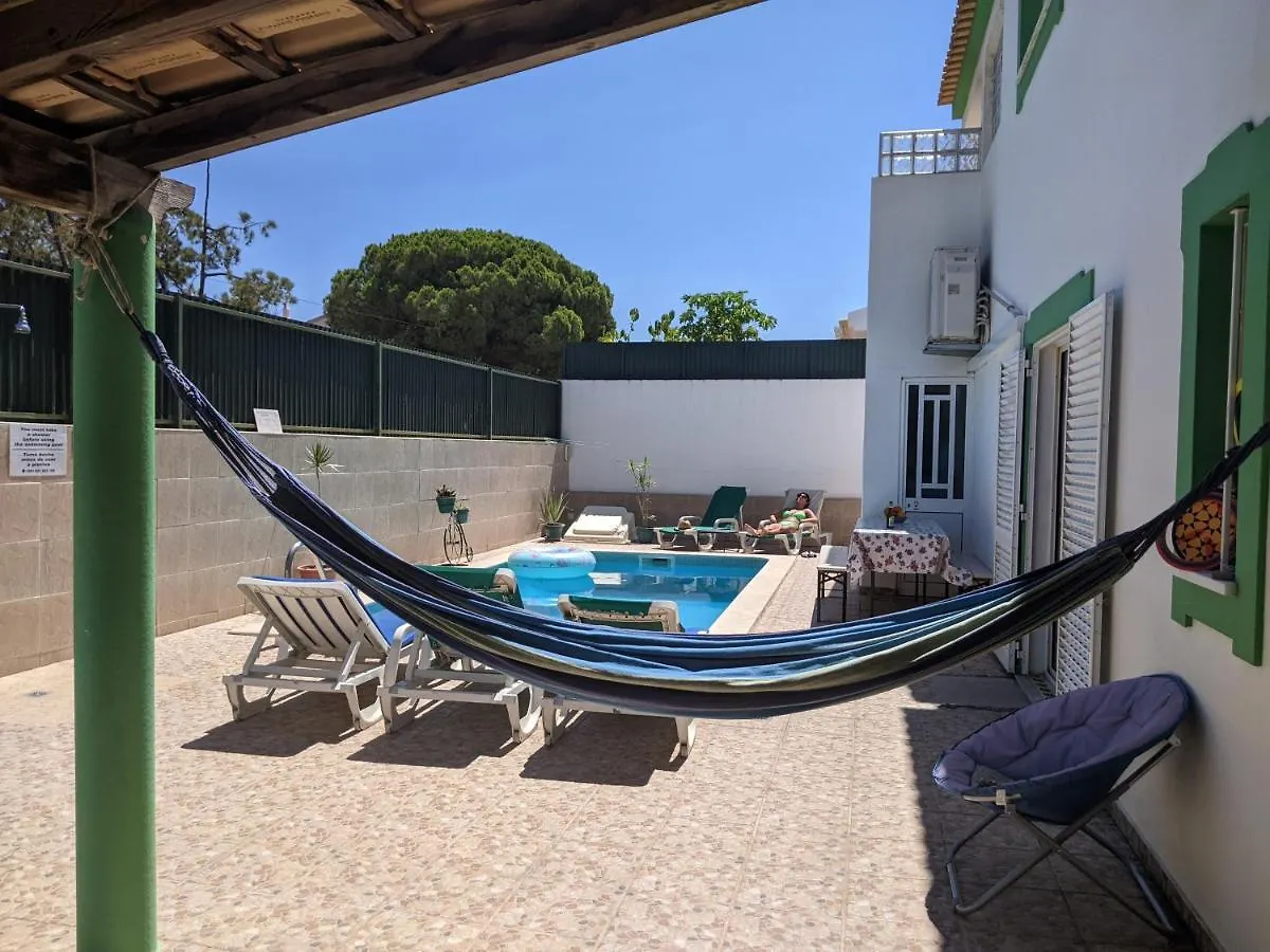 Dolphin House Hostel Faro 0*,  Portugal